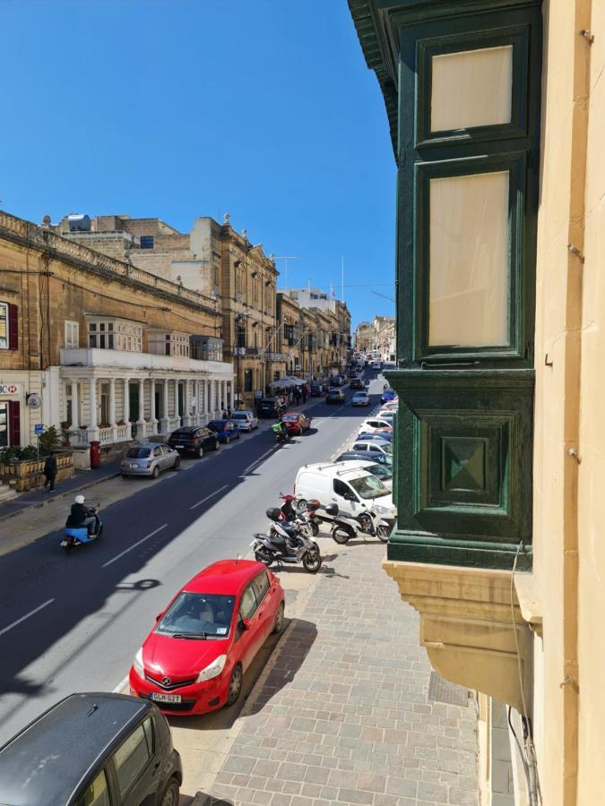 District Ξενοδοχείο Victoria Εξωτερικό φωτογραφία